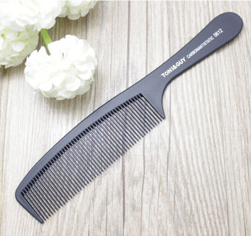 Combo of 2 convenient Toni & Guy turn-on Combs