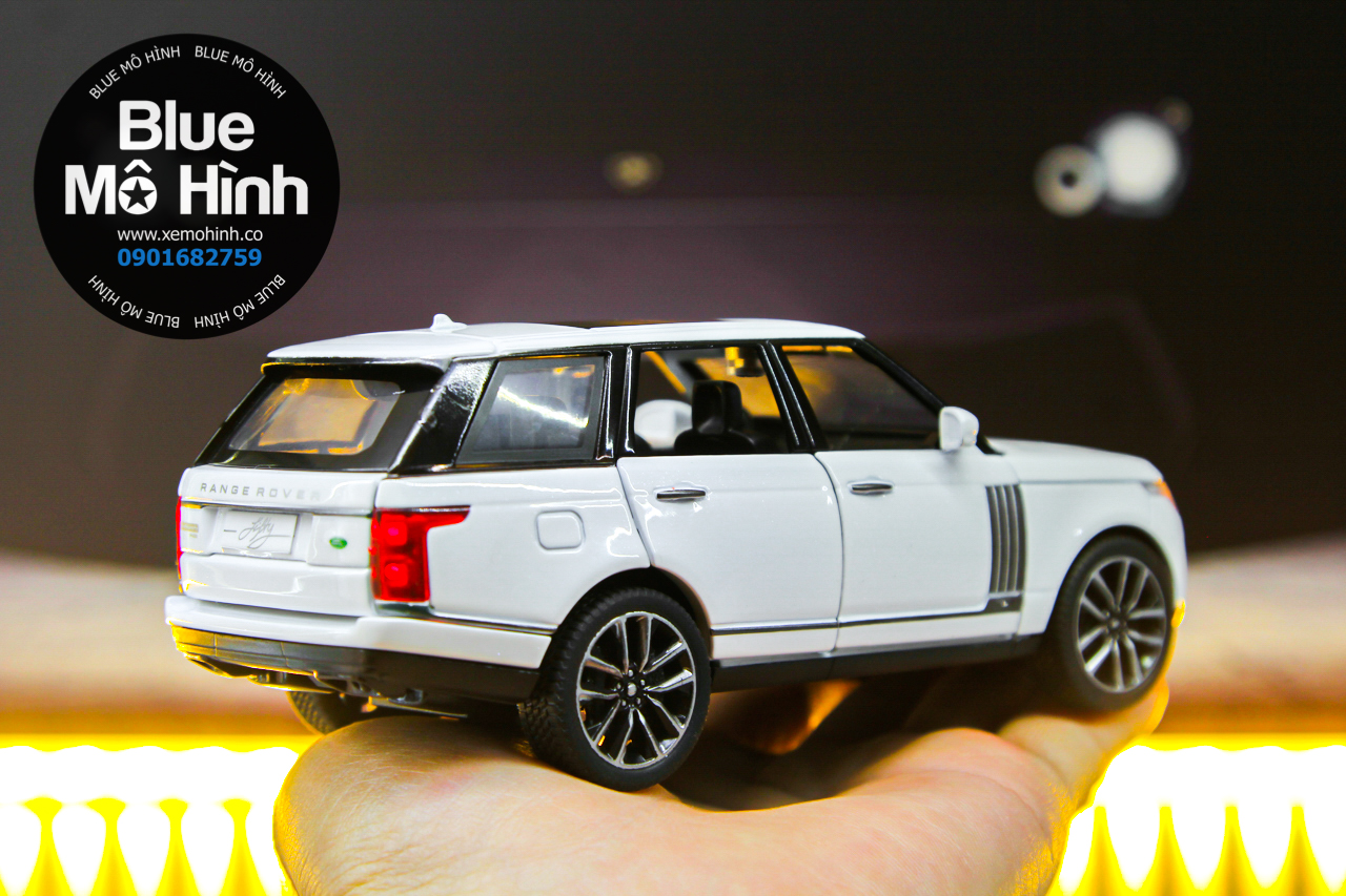 Xe mô hình Range Rover SVAutobiography 1:32