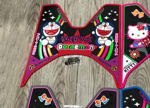 Thảm lót chân vario vision kiểu doremon kitty