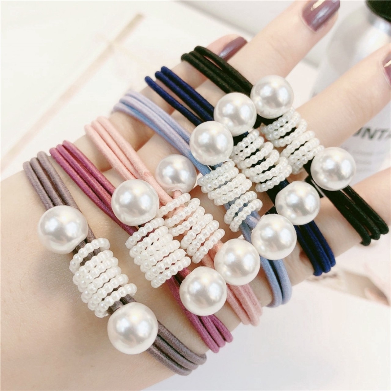 CỘT TÓC ĐÍNH CHÙM NGỌC