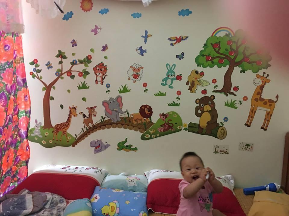 Decal dán tường Thú qua cầu vườn cherry - T59-kiddecals