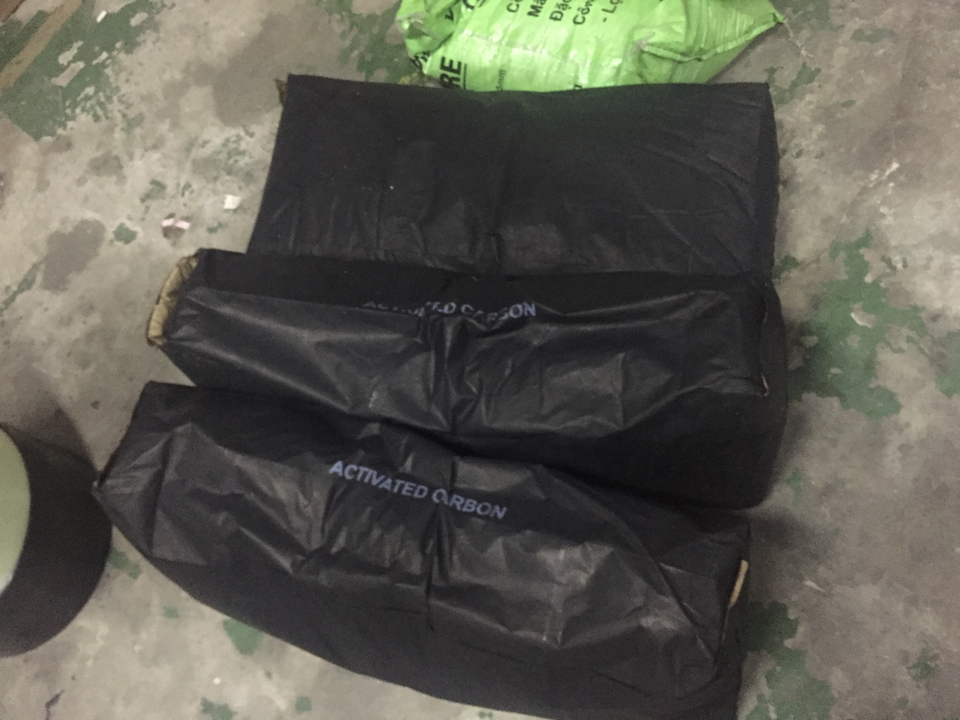 Bộ 2 cột lọc tổng 844