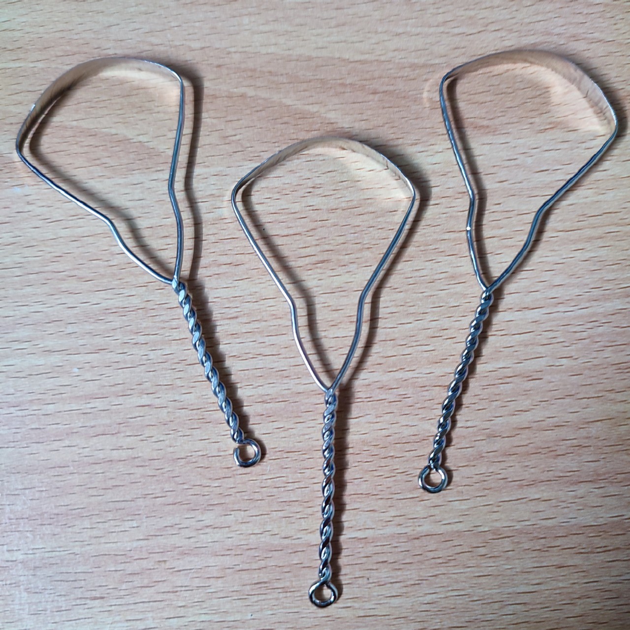 Dụng cụ cạo lưỡi inox