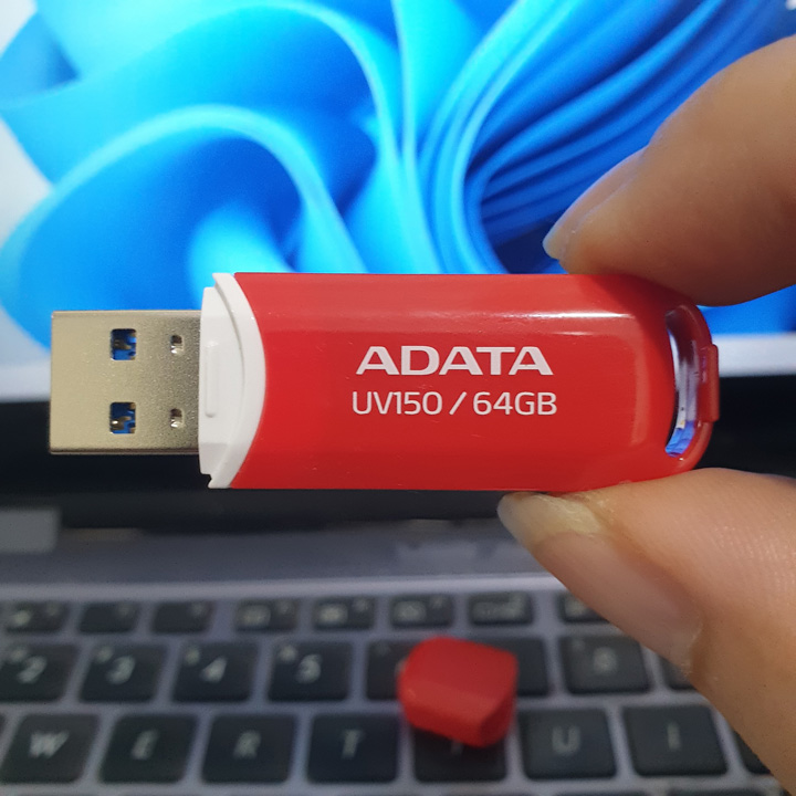 USB 3.2 Adata UV150 32GB 64GB