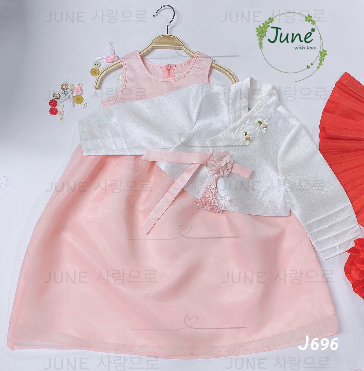 Bộ Hanbok Hàn Quốc bé gái #June