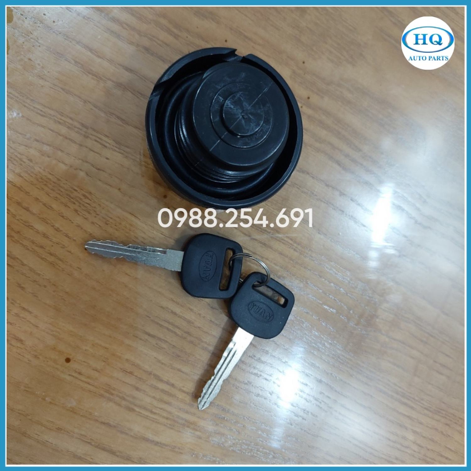 Nắp bình xăng Thaco 750, Thaco 800 (loại có khóa)