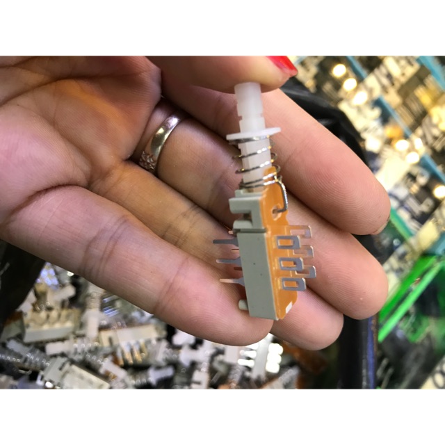10 chiếc Công tắc nguồn