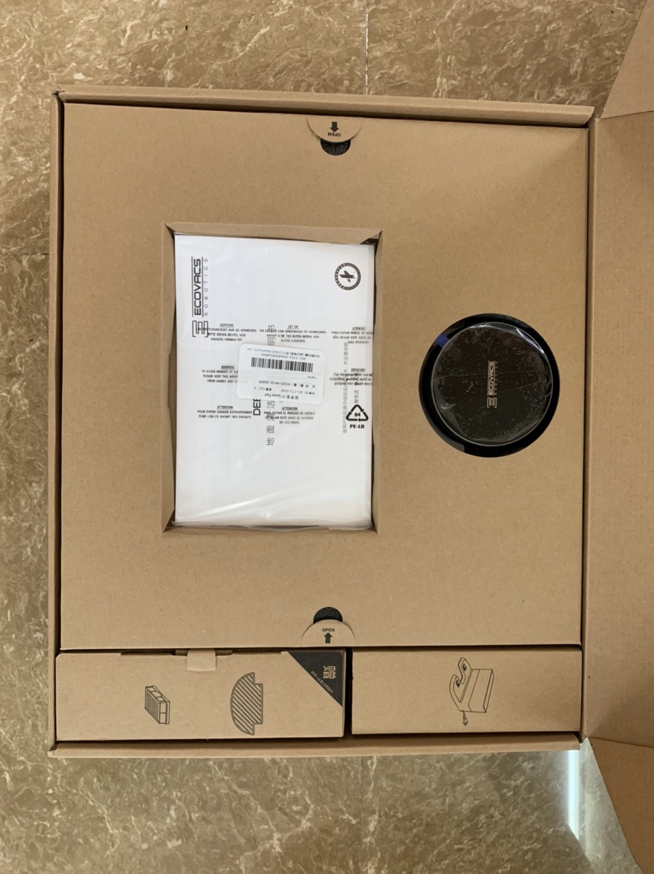 Robot hút bụi lau nhà thông minh ECOVACS DEEBOT DE53 (Ozmo 901)