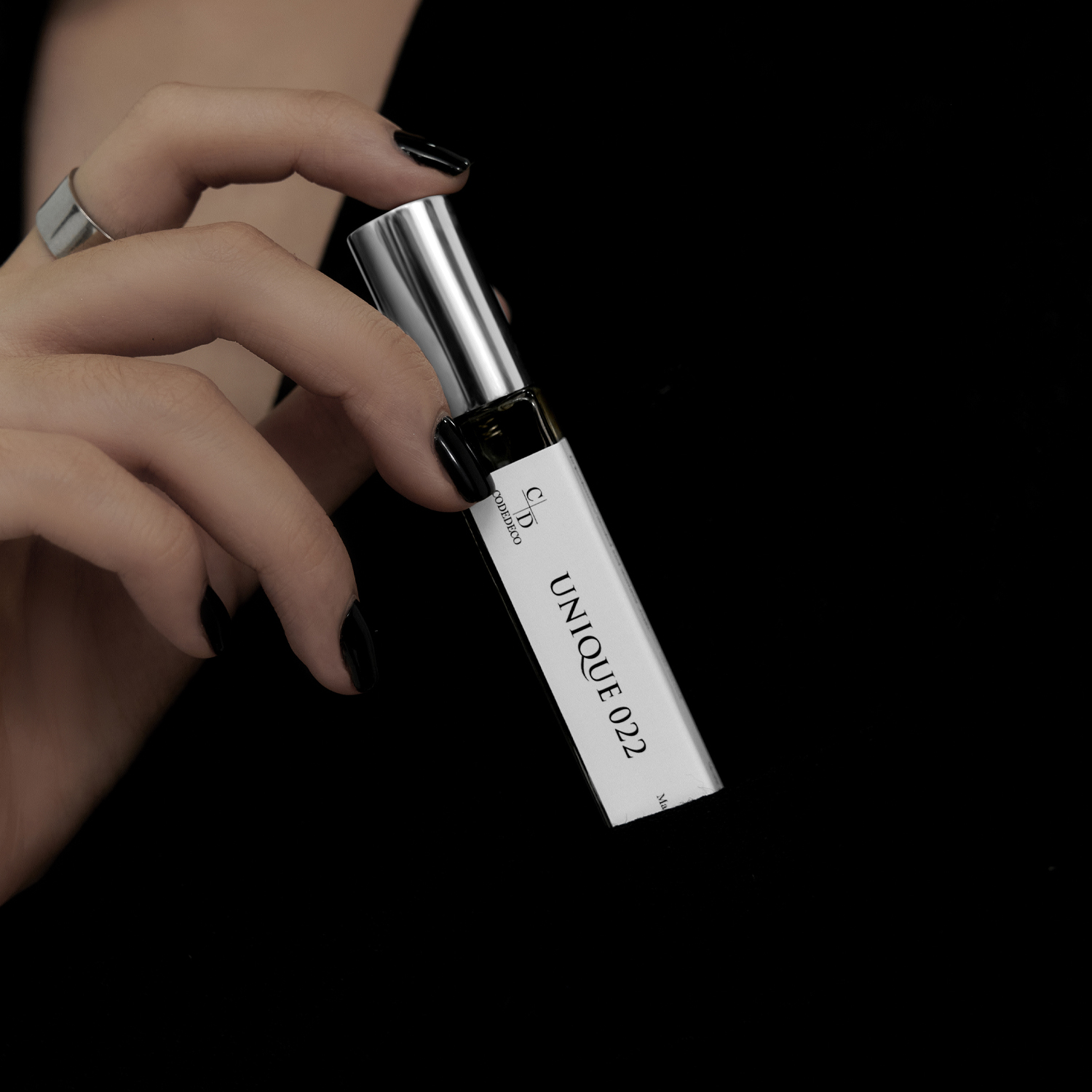 Tinh dầu nước hoa CODEDECO Unique 022 - 10ml , tươi trẻ, mát mẻ, cá tính