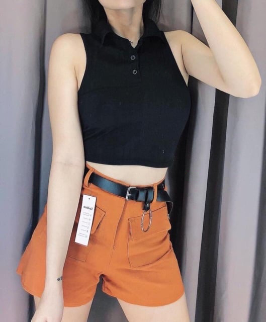 [HCM]Áo croptop ba lỗ cổ bẻ cá tính