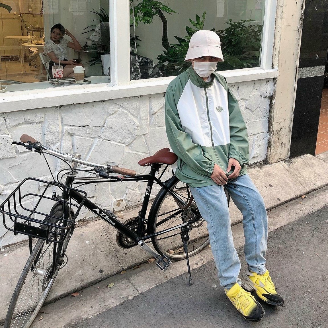 Áo khoác dù 7Zia - Trắng/Đen/Xám