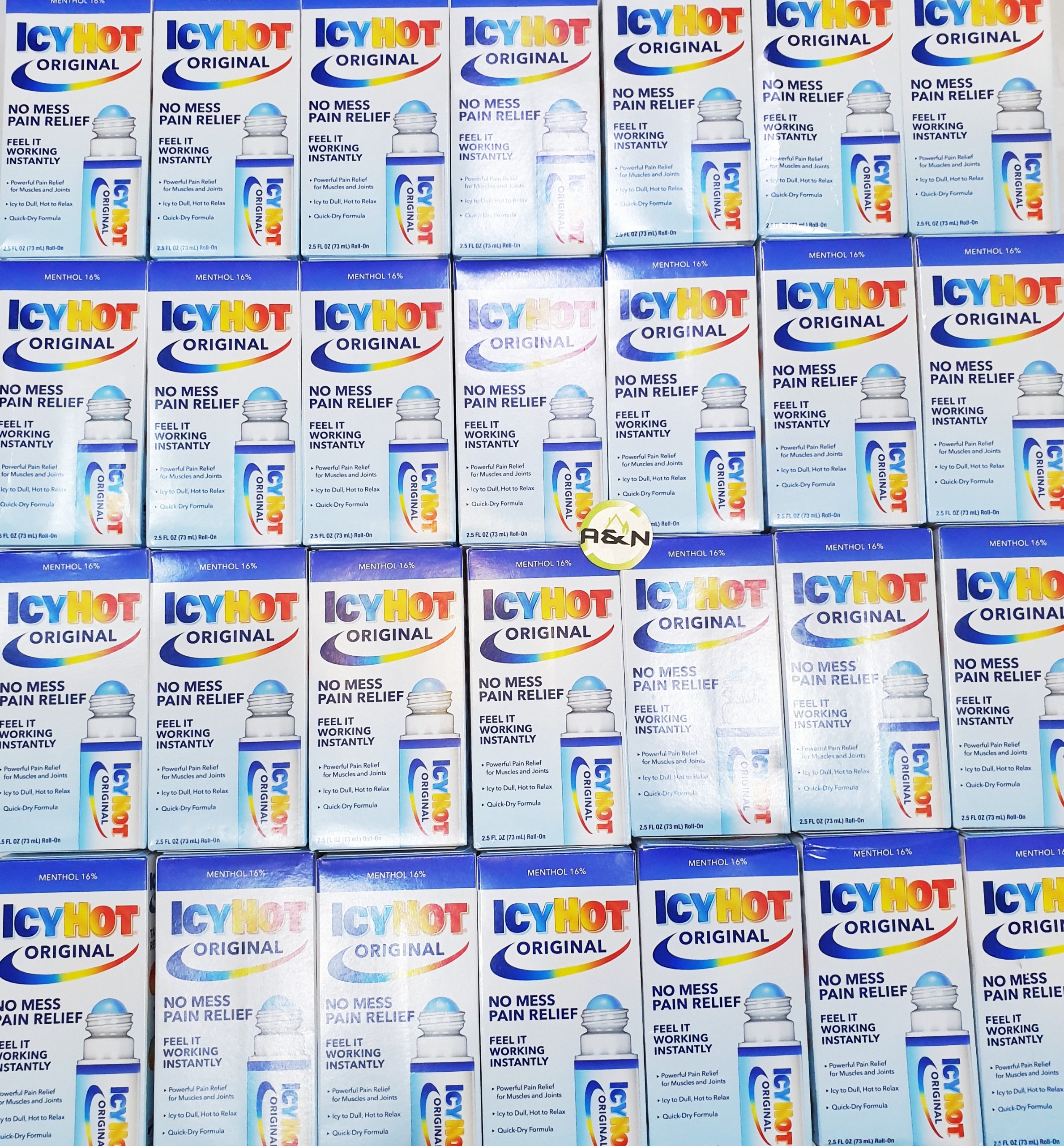 [HCM]Icy Hot dầu nóng dạng lăn - 73ml