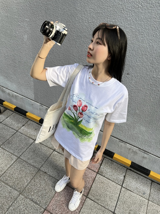 AITHER STUDIO ÁO thun Tulip tee cao cấp unisex form rộng