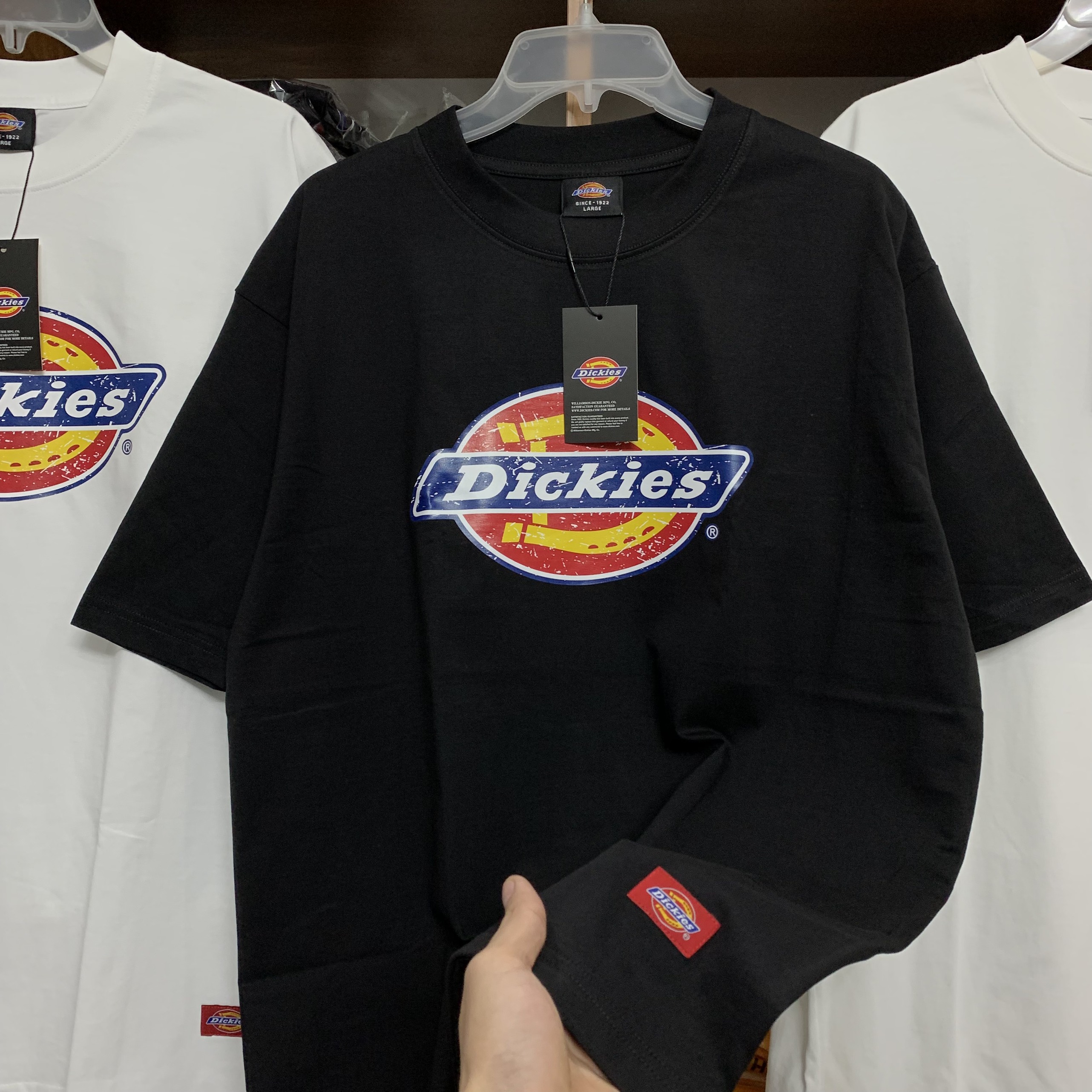 Tshirt Dickies - áo thun nam nữ màu đen