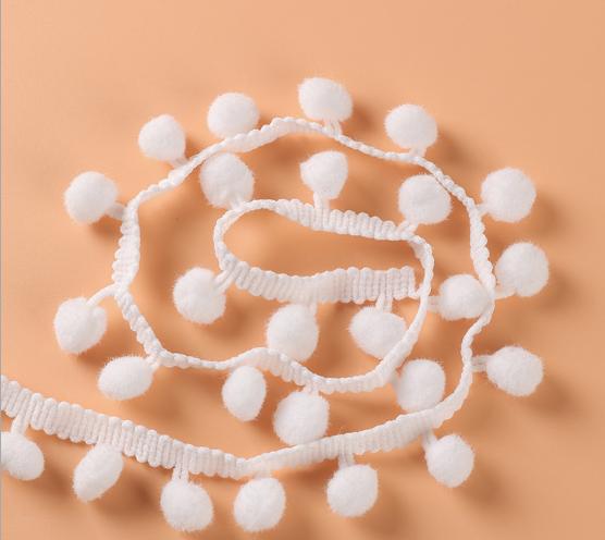 [HCM]Ren trắng Pom pom