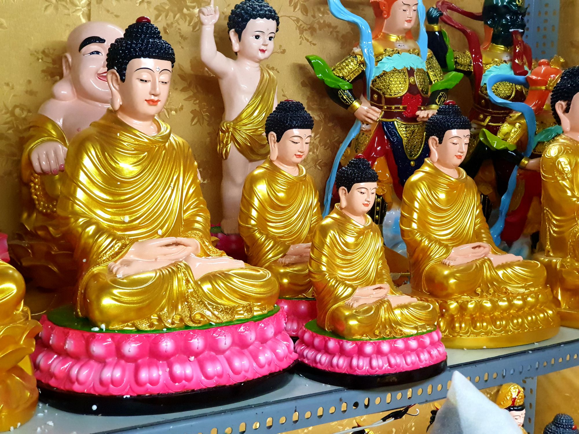 Tượng Bổn Sư sen hồng 50cm