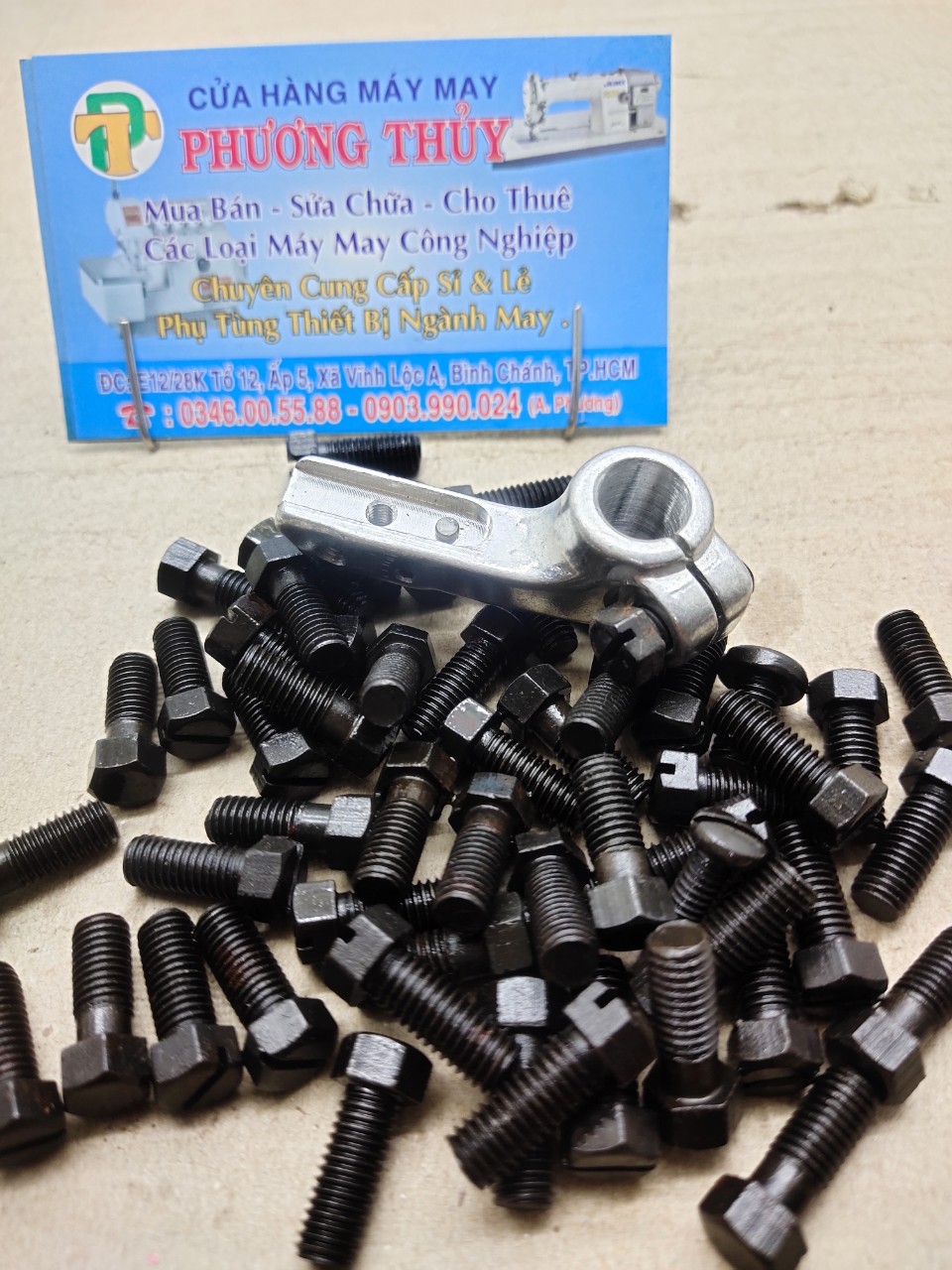ốc cùi móc dưới vắt sỏ 4 chỉ siruba 747 cao cấp