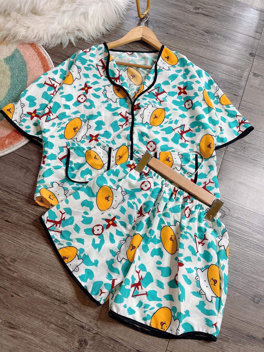 BỘ ĐÙI CÁNH DƠI HỌA TIẾT CON BÒ MỚI NHẤT - FROM BỰ