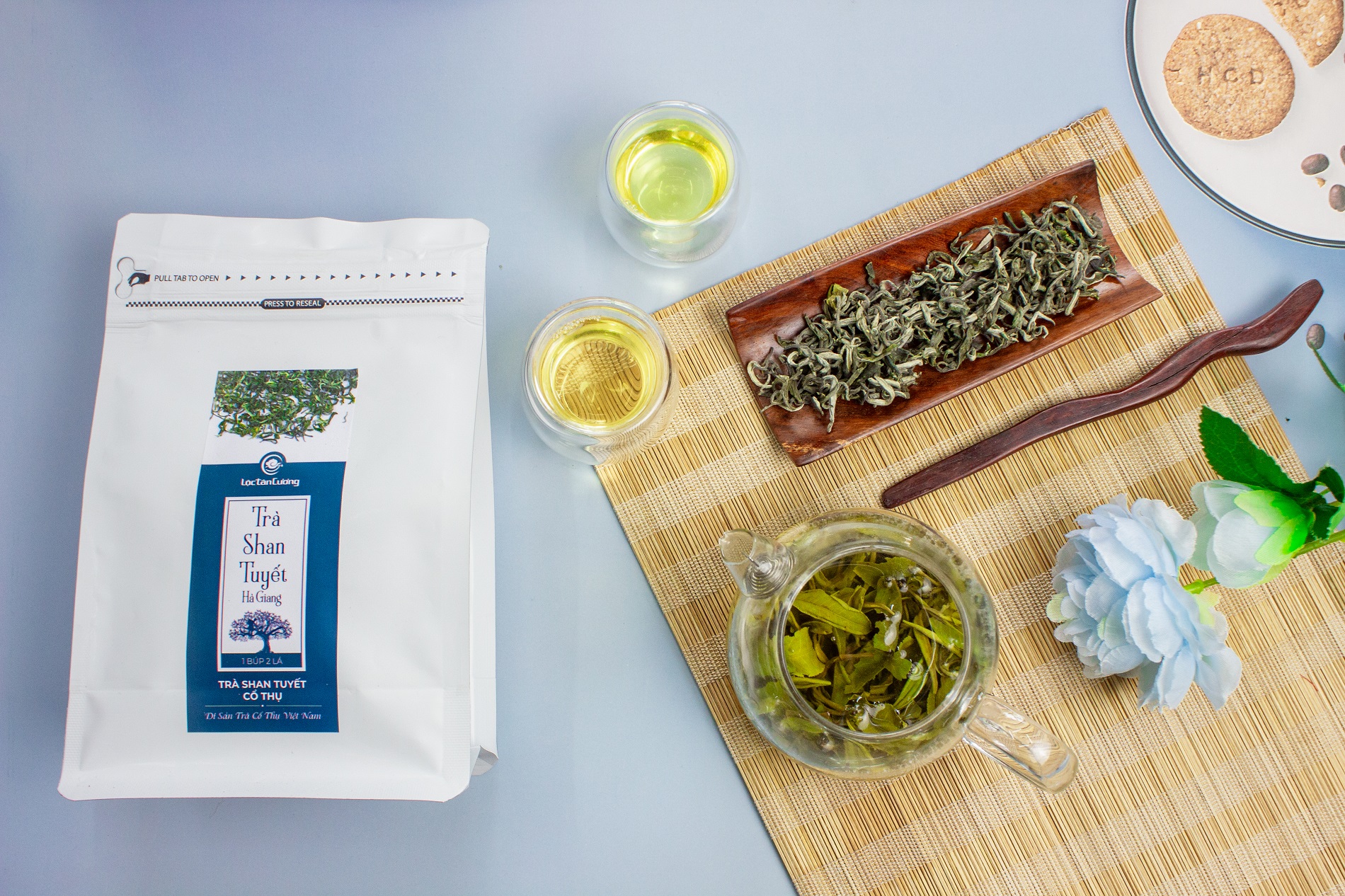 Shan Tuyet Ancient Tea from Ha Giang - Loc Tan Cuong - Northwest Specialty Ancient Tea - 100Gr Bag