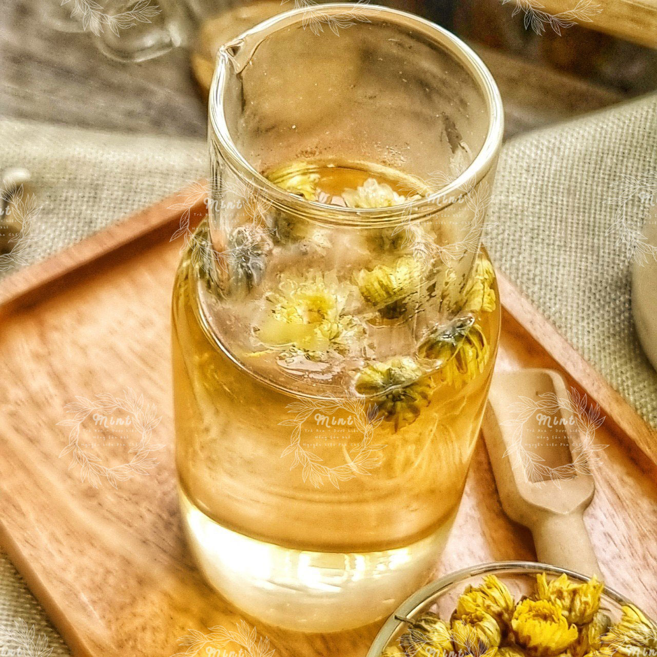 Trà Nụ Kim Cúc (Nụ Hoa Kim Cương) - Chai Thủy Tinh Cao Cấp 230gr