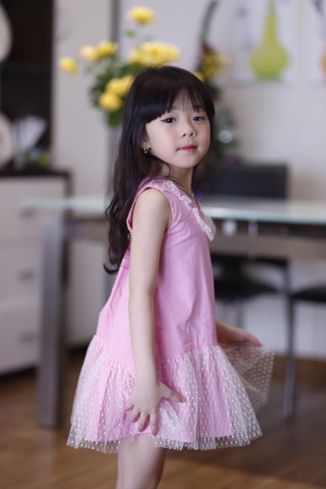Váy thô thiết kế phối chân ren yêu kiều
