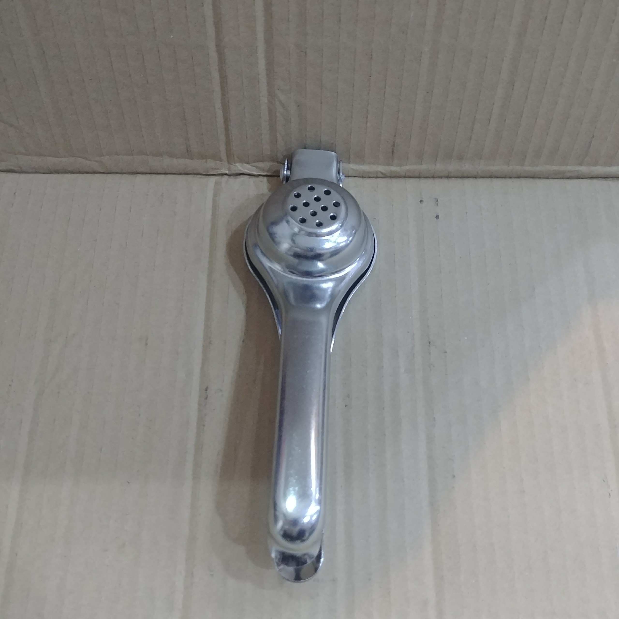 [HCM]DỤNG CỤ VẮT CHANH ÉP CHANH INOX SIZE LỚN