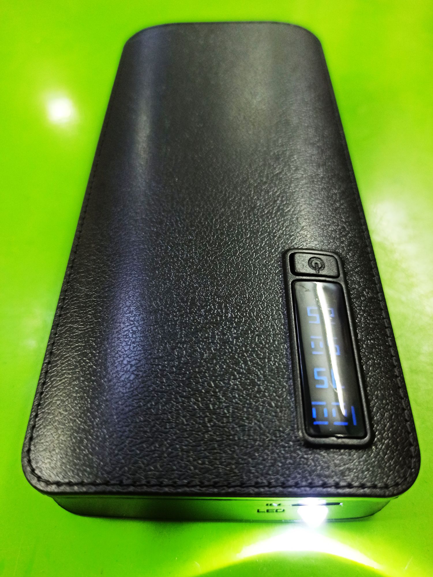 Sạc dự phòng 5 cell vỏ da