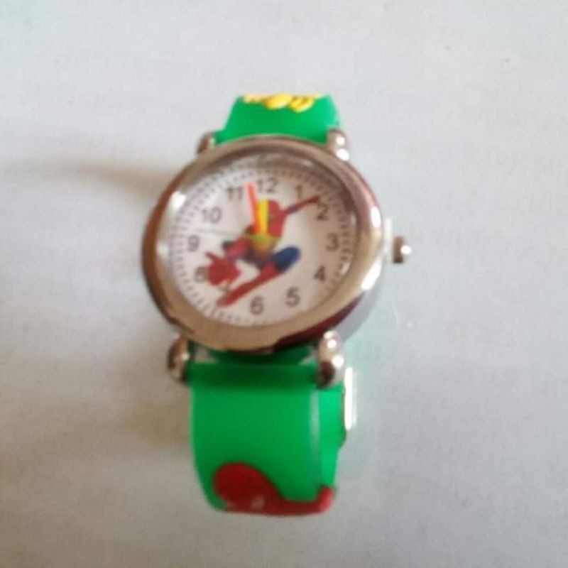 Đồng hồ đeo tay Spideman cho các bé trai