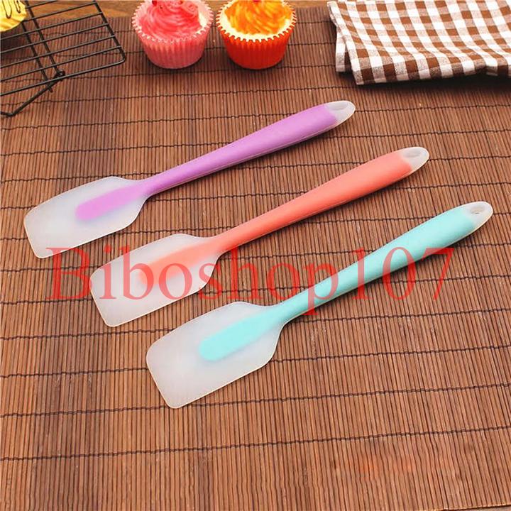Cây vét bột silicon lưỡi trong 21cm (phới silicon)