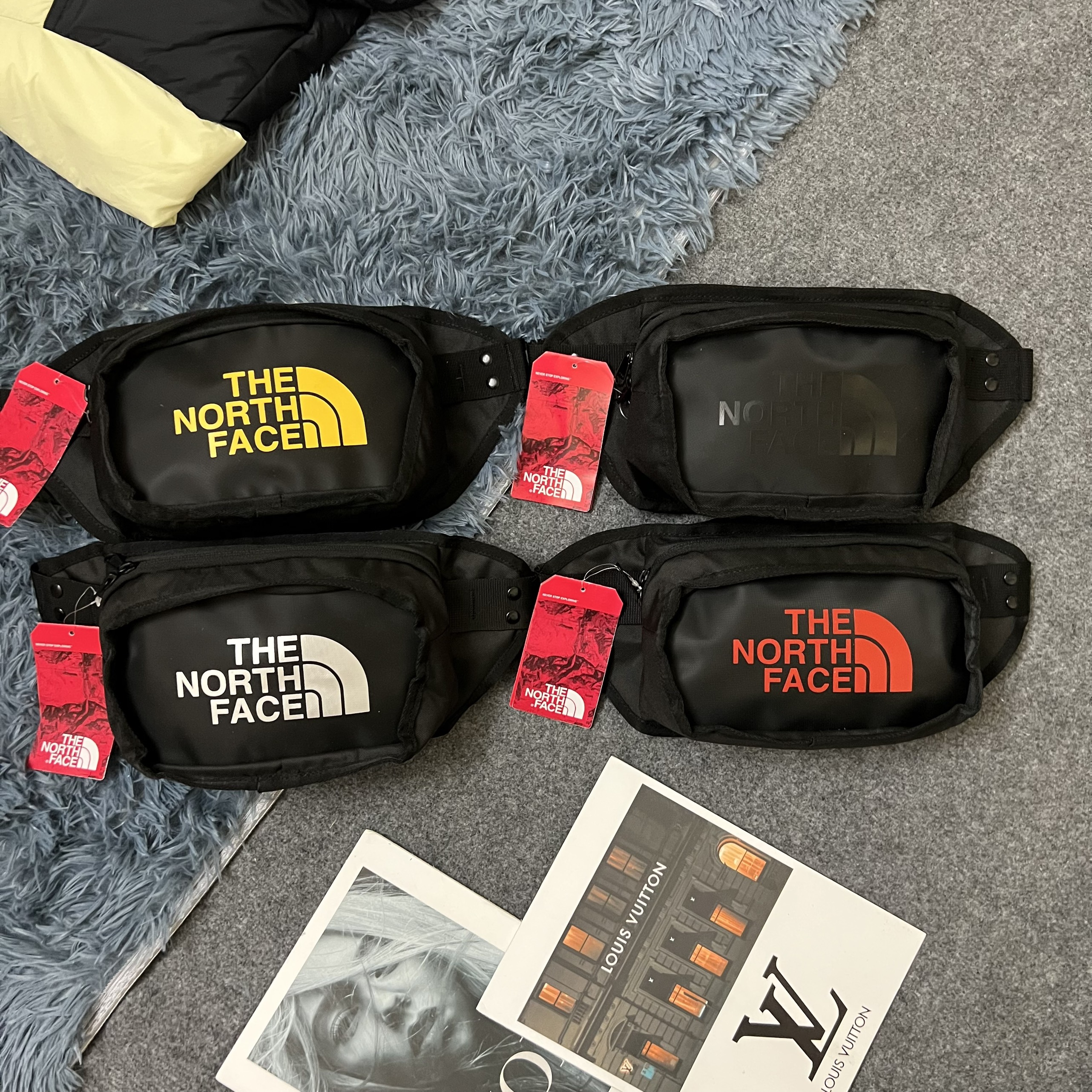 Túi Đeo Chéo Bao Tử THE NORTH FACE MANTIS Cao Cấp Chống Thấm Nước Thời Trang Nam Nữ