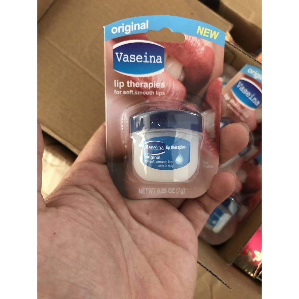 Son dưỡng hồng môi vaselin