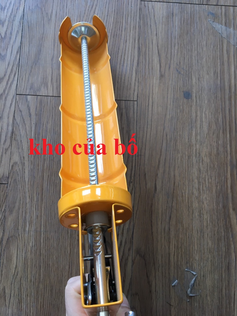 Dụng cụ bơm silicol 9" (độ dày 1mm) Ingco HCG0909