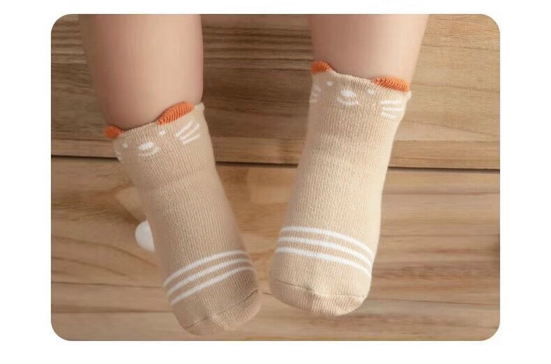 Tất trẻ em - Set 5 đôi tất len cao cổ trẻ em