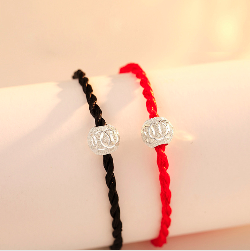 [HCM]Vòng tay đôi charm đỏ tài lộc may mắn kèm hộp