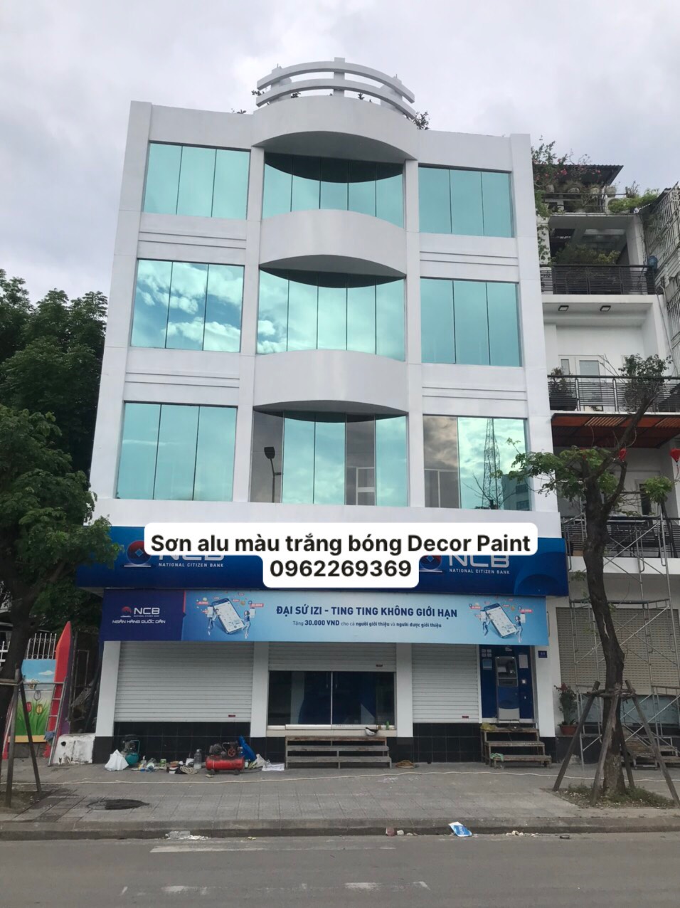 Sơn sắt mạ kẽm màu trắng Decor Paint