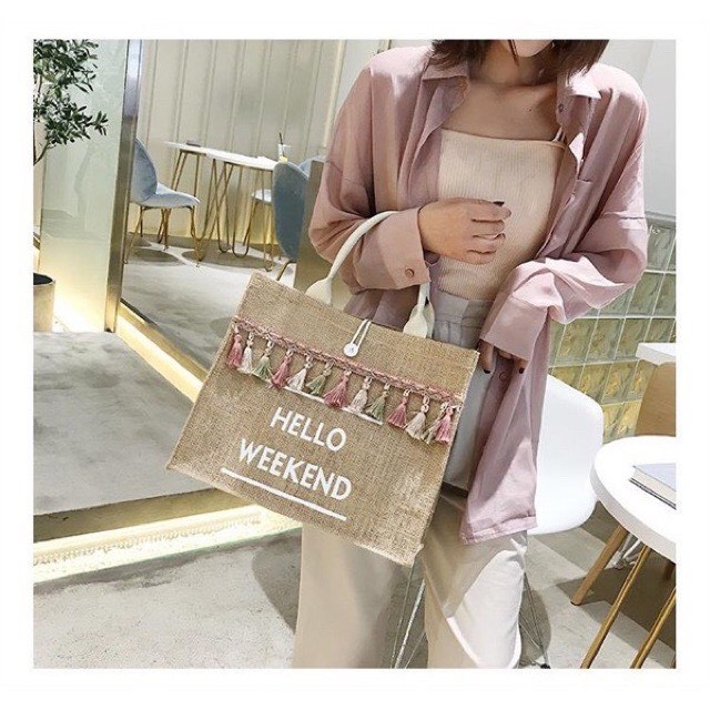 Túi cói hello weekend tua rua thời trang siêu hot