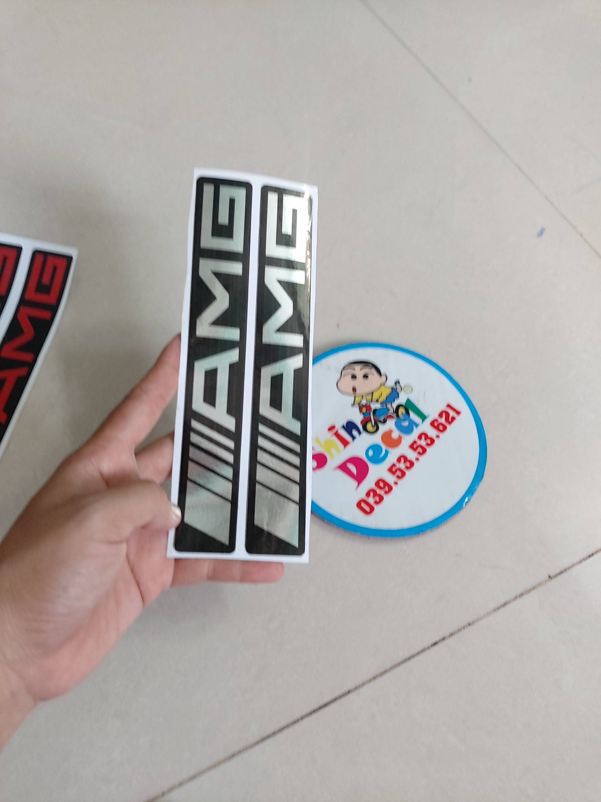 Tem dán phuộc gấp xi AMG