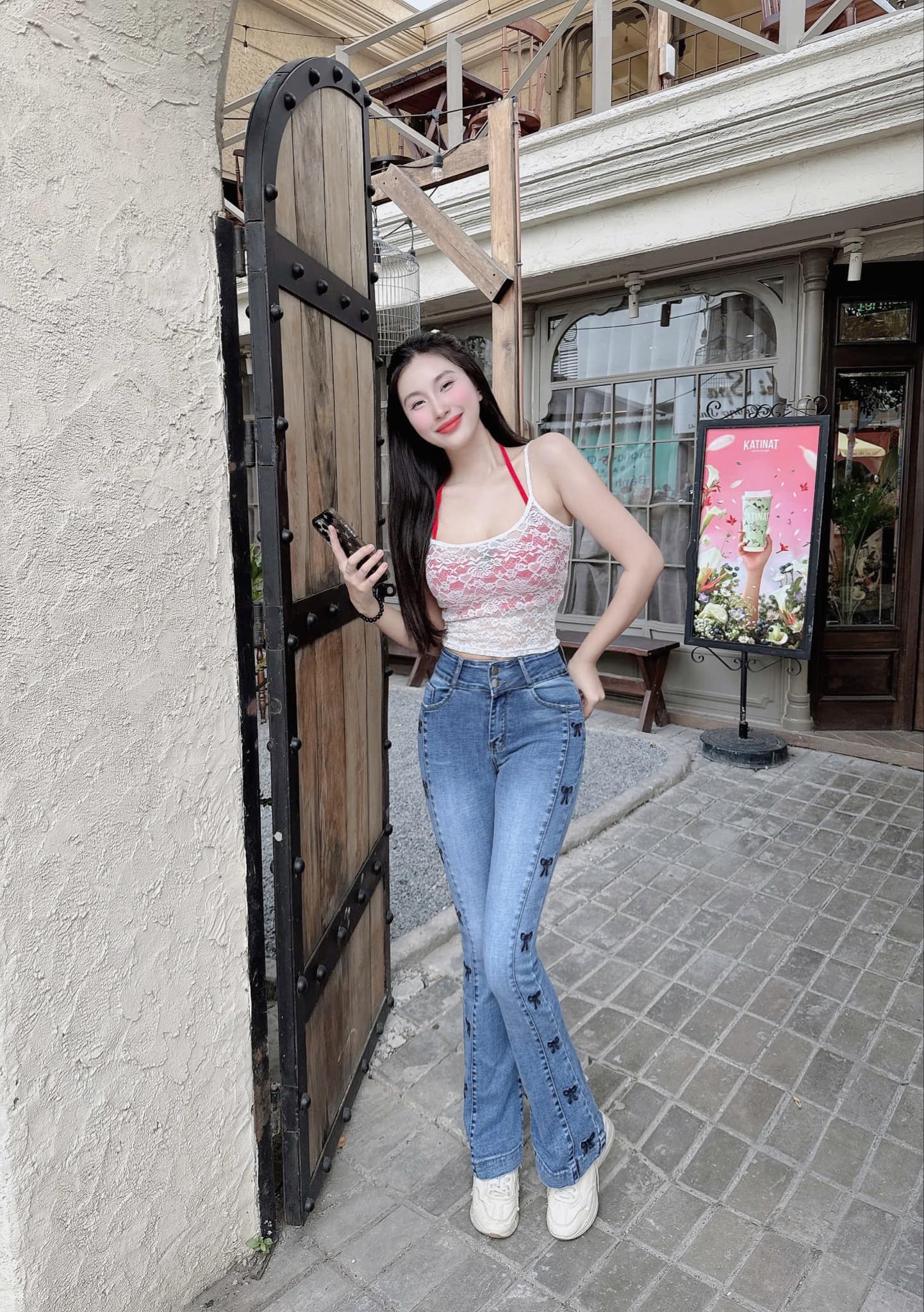 Quần Jeans Nữ Lưng Cao Ống Loe Thời Trang