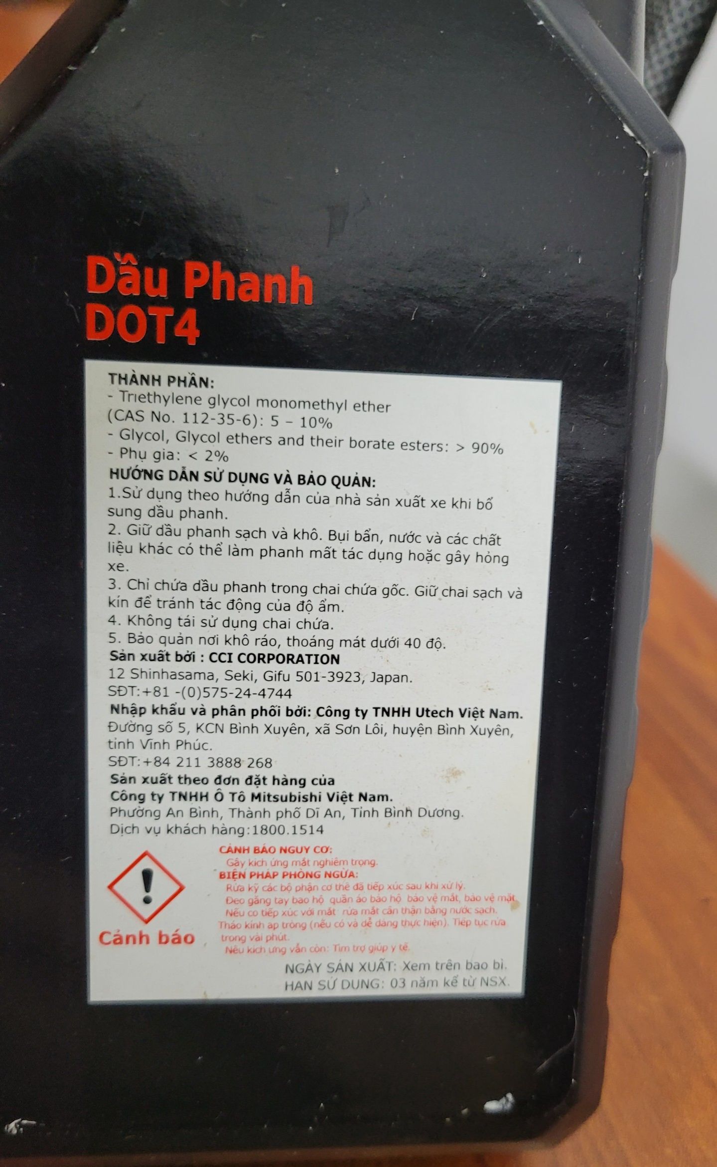 Dầu phanh Mitsubishi DOT3 & DOT4 Genuine parts bình 500ml (nhập khẩu JAPAN)