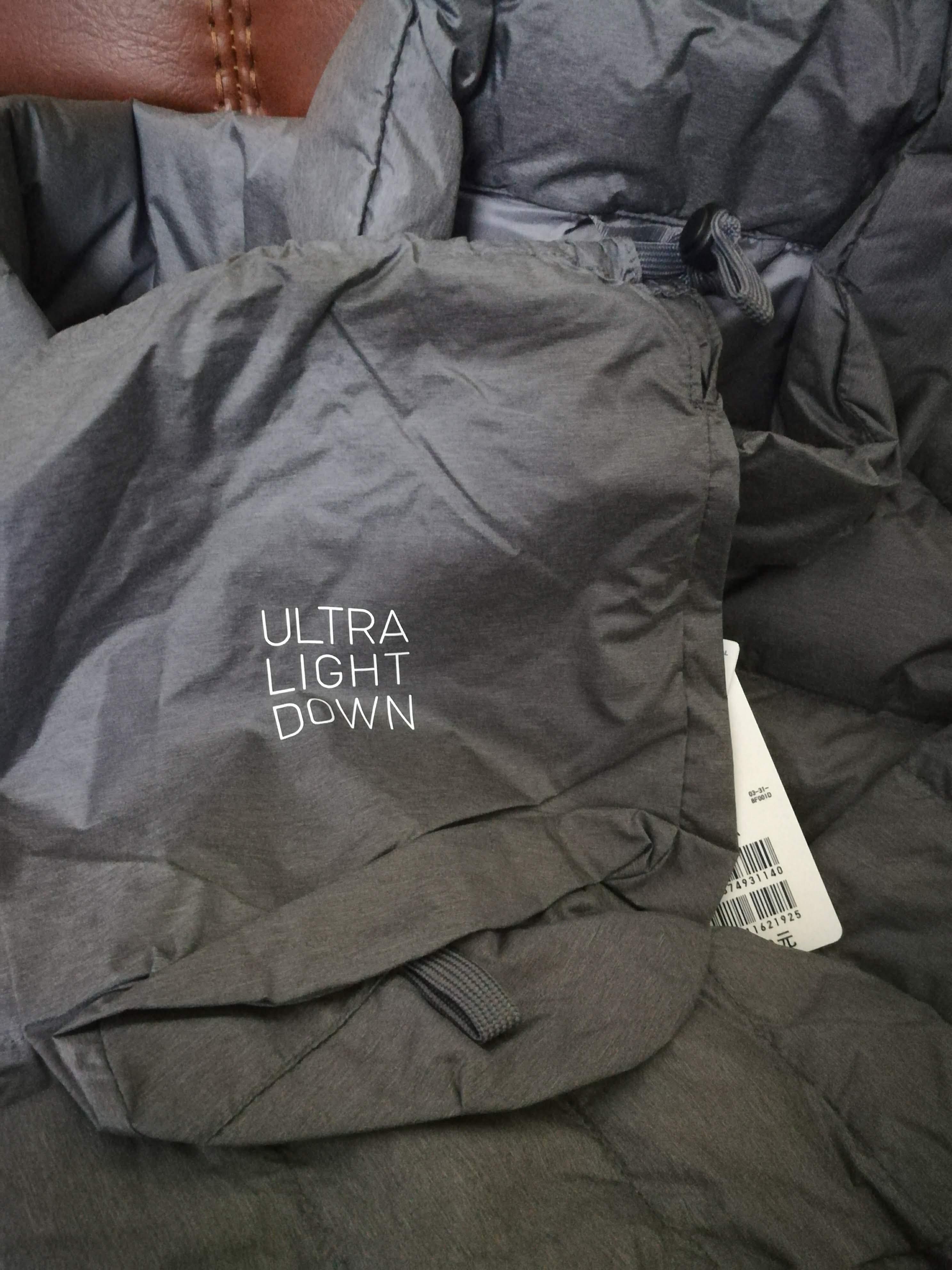 Áo khoác lông vũ Uniqlo Ultra Light Down