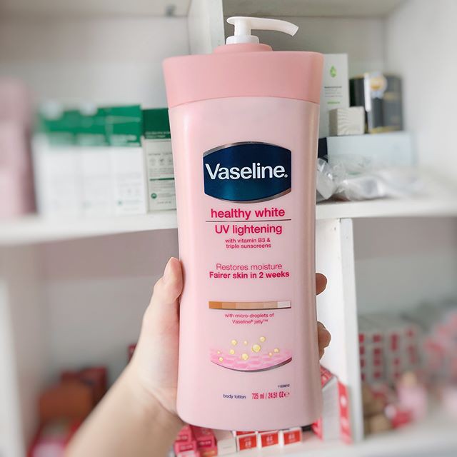 Sữa dưỡng thể Vaseline Healthy White UV Lightening 725ml