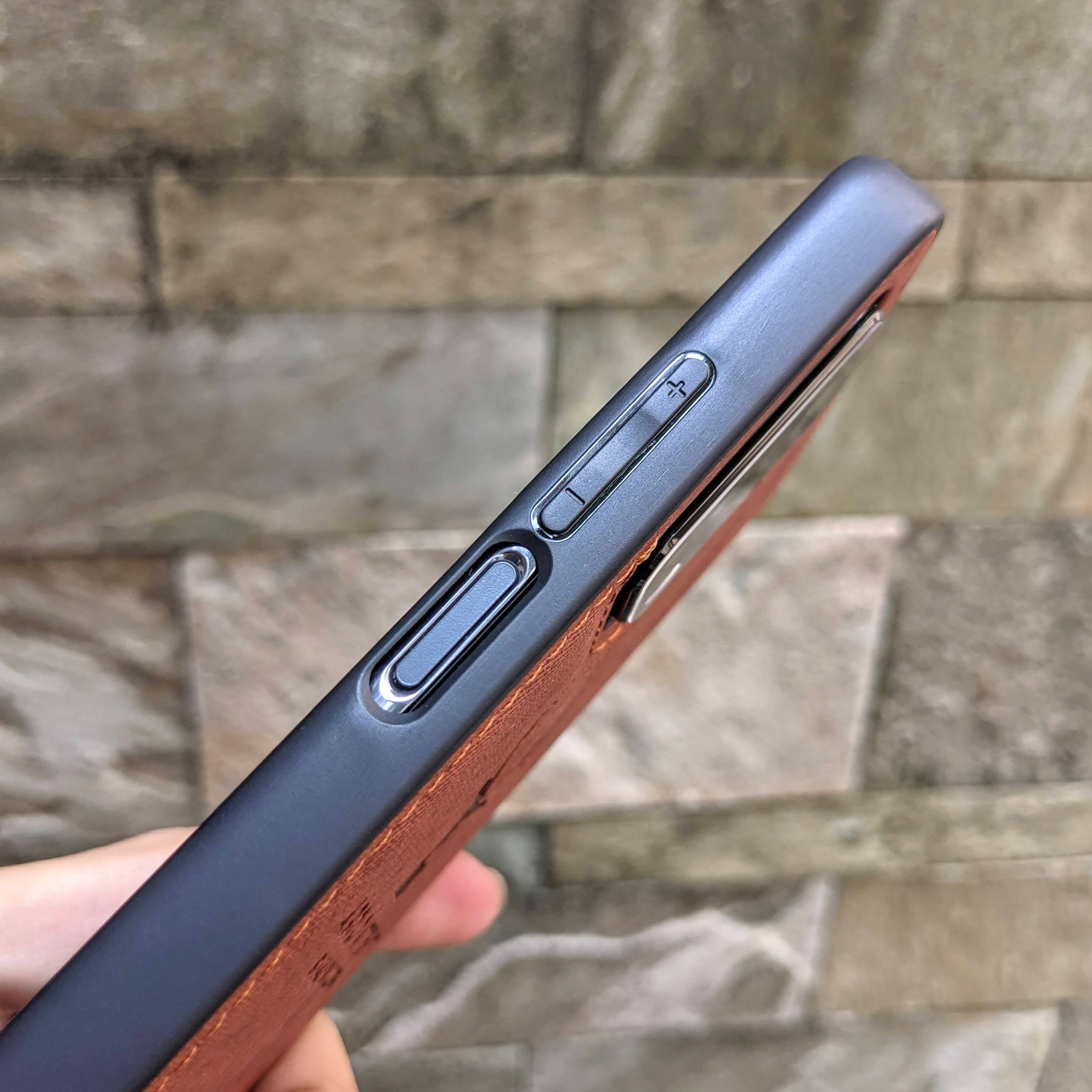 Ốp Lưng Xiaomi Mi 10T Pro vân da khắc hình Nai