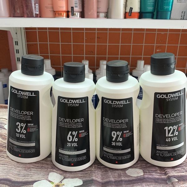 oxy 9 LUXSONS phủ bạc tóc nhuộm thời trang hương dâu. Không rát .khử mùi nhuộm 1000ml.