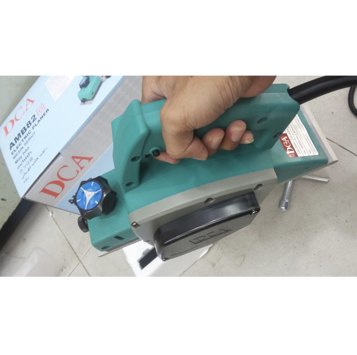 82MM MÁY BÀO ĐIỆN DCA AMB82