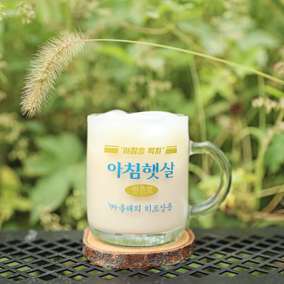 Nước gạo Hàn Quốc WoongJin 180ml