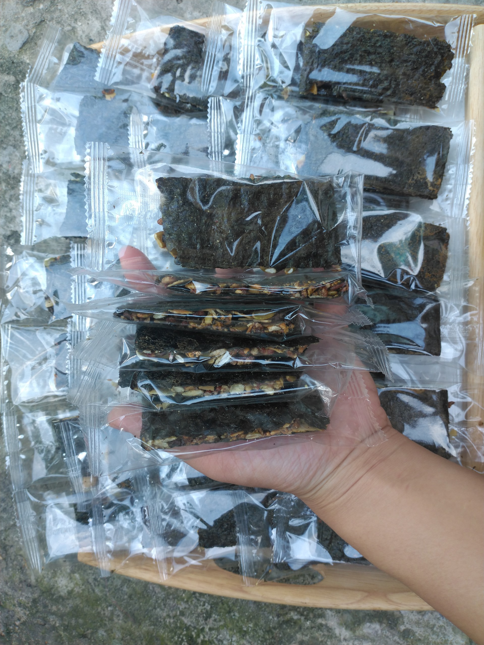rong biển kẹp hạt 250g (vị mặn, ăn chay được)