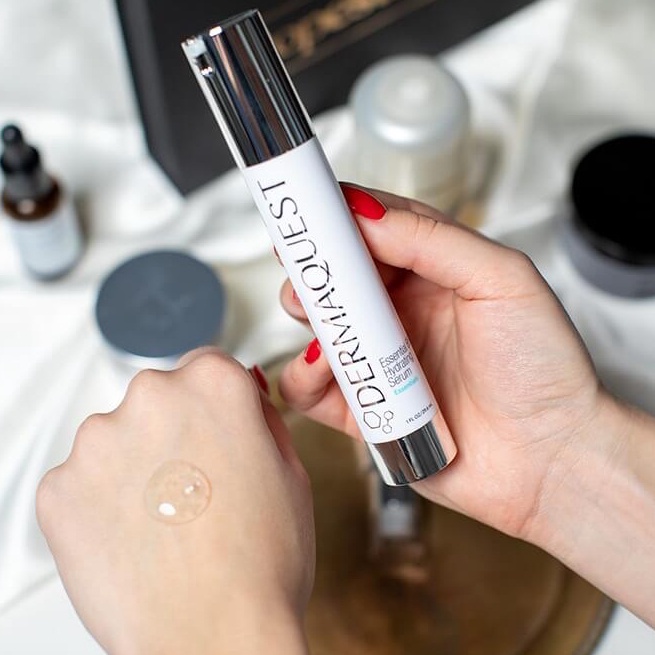 Serum phục hồi cấp ẩm DermaQuest Essential B5 Hydrating 29.6ml