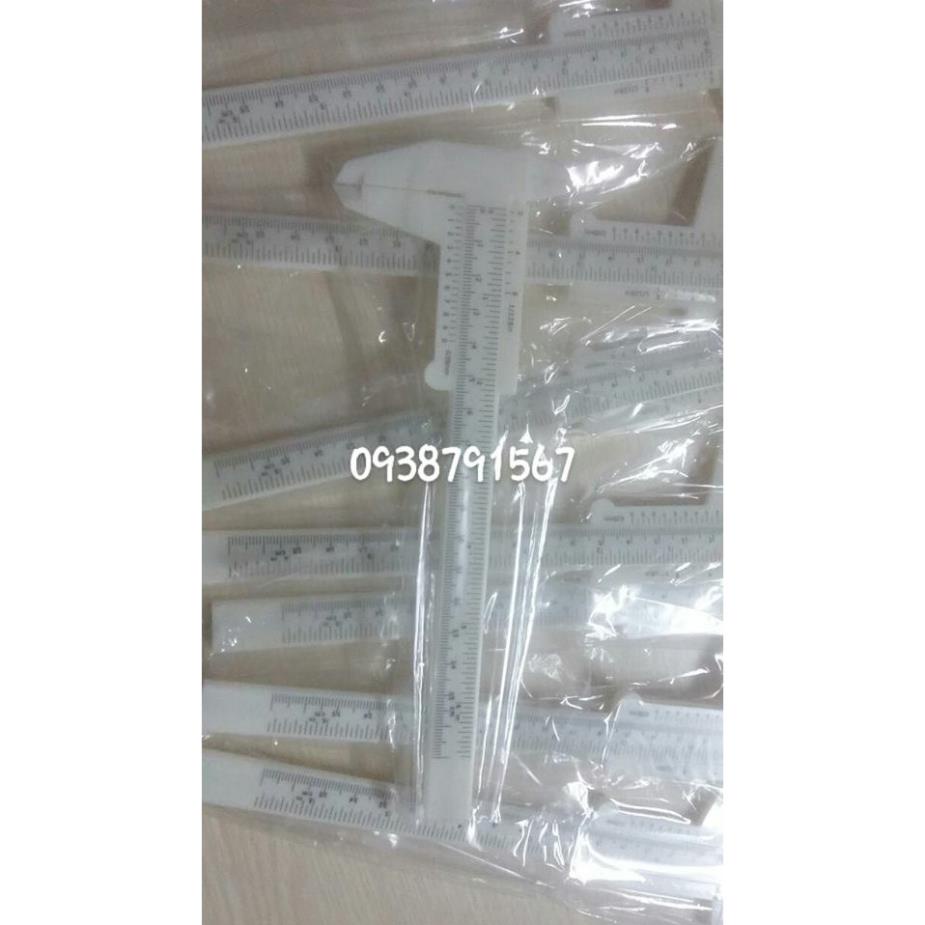 Thước kẹp nhựa 150mm
