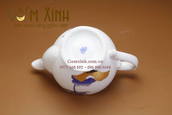 Bộ ấm chén Bát Tràng dáng Cúp sen xanh vàng kim