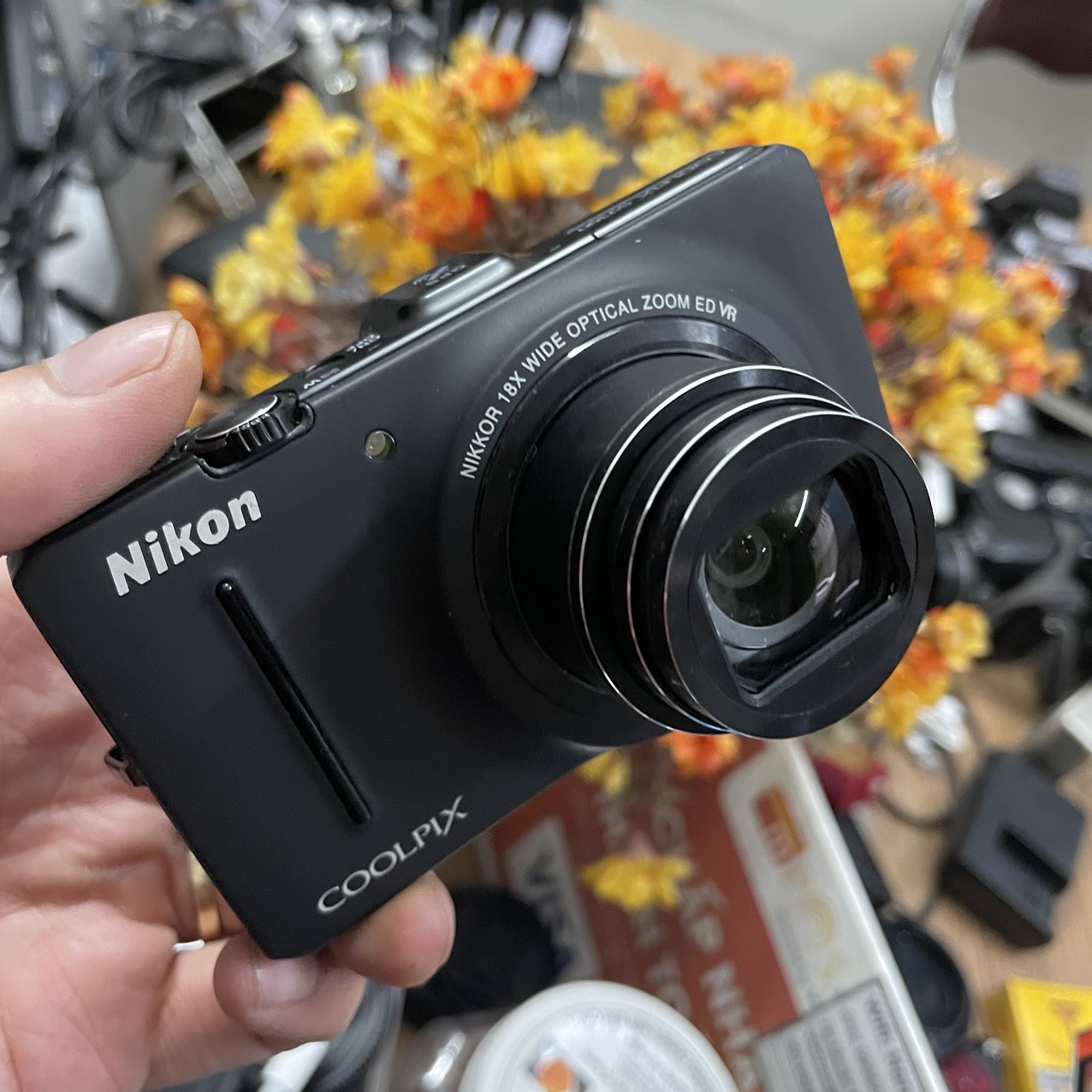 ニコン クールピクスS9300 - デジタルカメラ